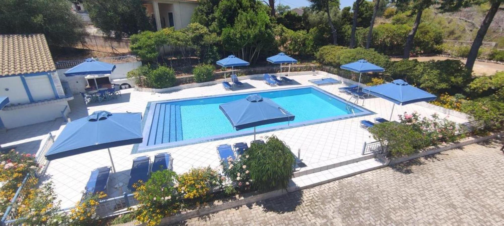 Blue White Apartments - Kefallonia Poolside Retreats Spartia  Dış mekan fotoğraf