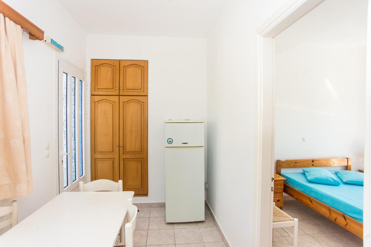Blue White Apartments - Kefallonia Poolside Retreats Spartia  Dış mekan fotoğraf